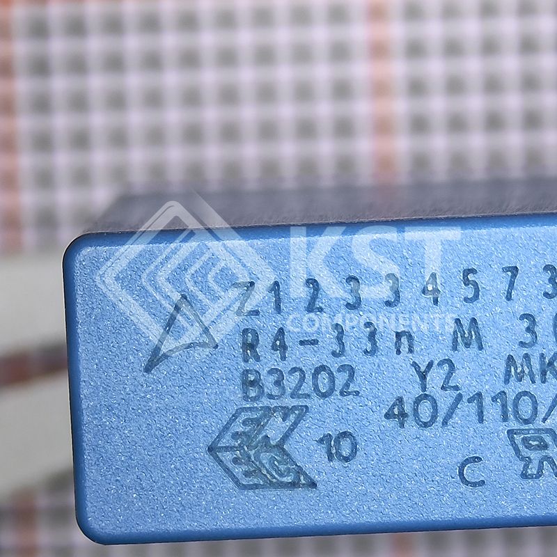 B32022A3333M000