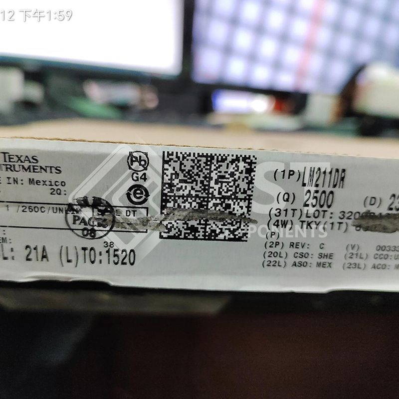 LM211DR