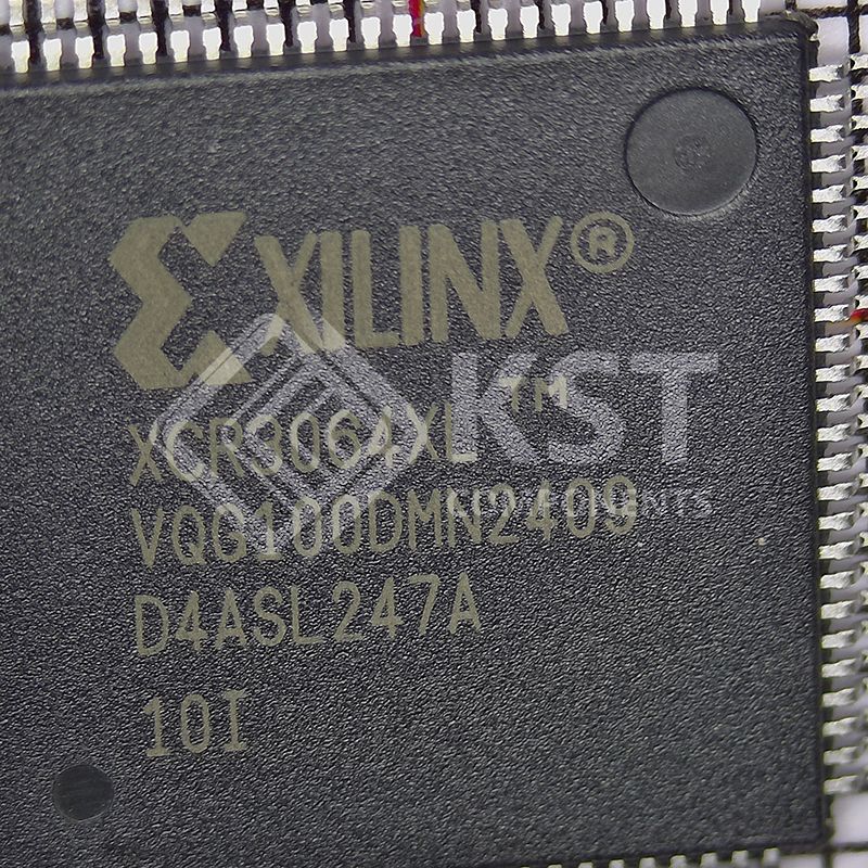 XCR3064XL-10VQG100I