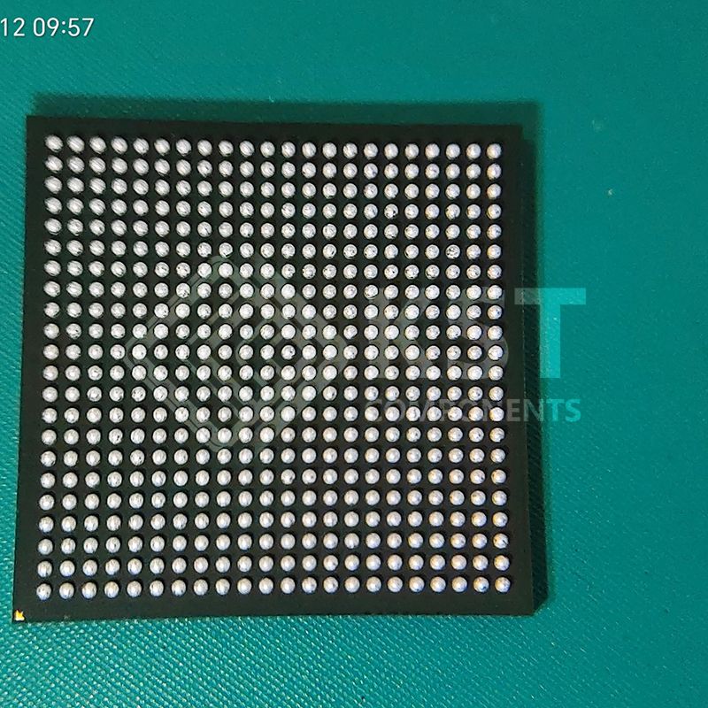 XC7Z020-2CLG484I