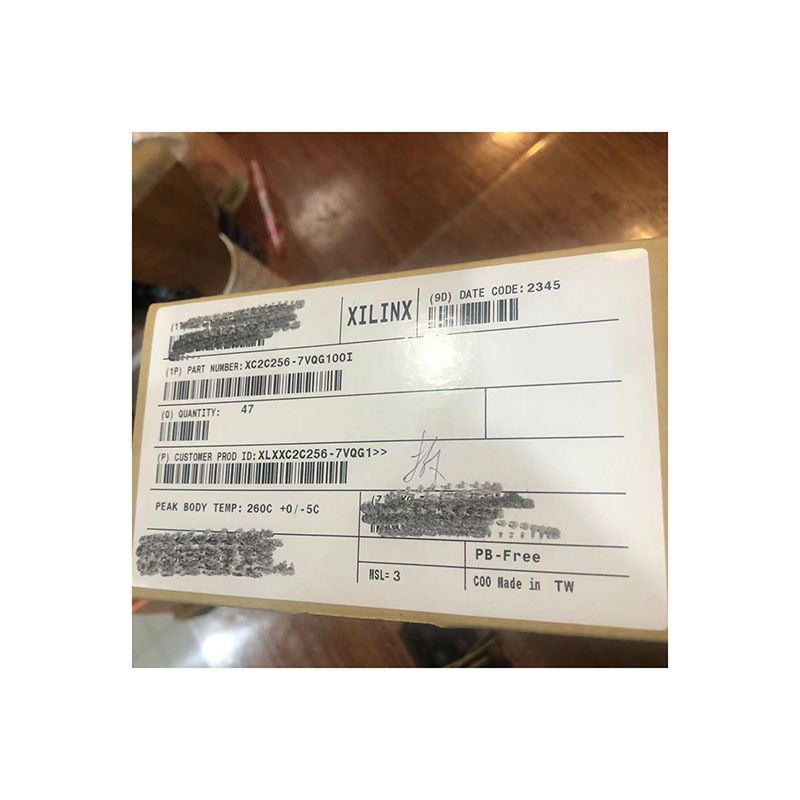 XC2C256-7VQG100I