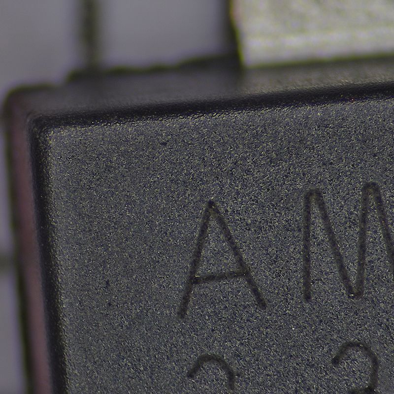 AMS1117-3.3