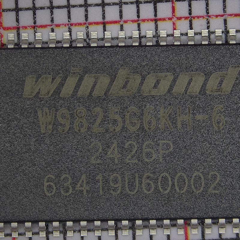 W9825G6KH-6