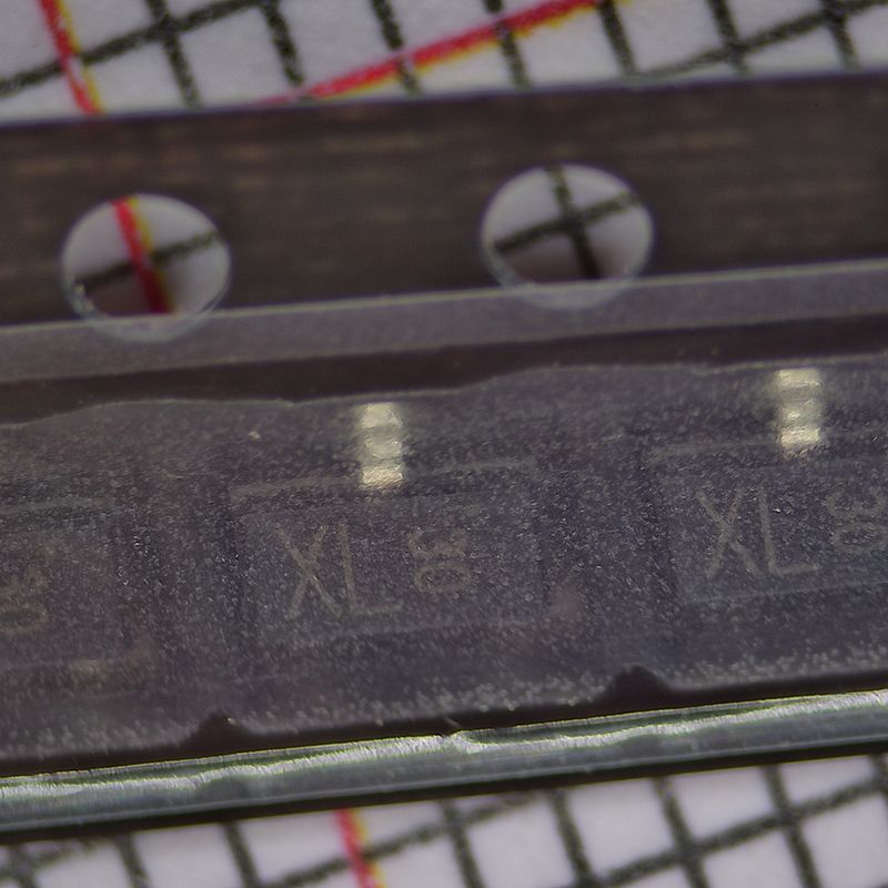 2SD2704KT146