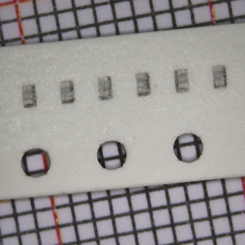 RC0402FR-07470RL