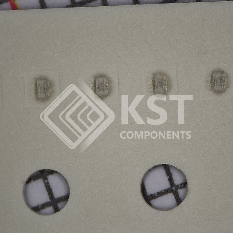GRT033R6YA104KE01D