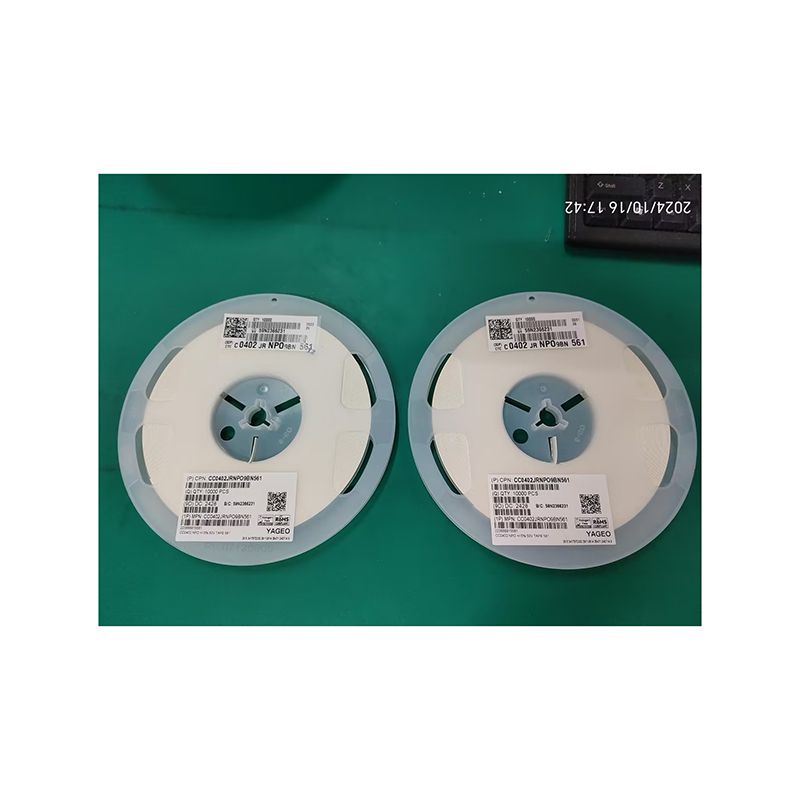 CC0402JRNPO9BN561
