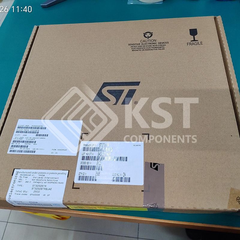 ST3232BTR