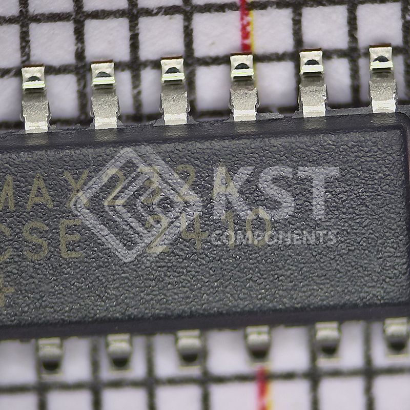 MAX232ACSE+T