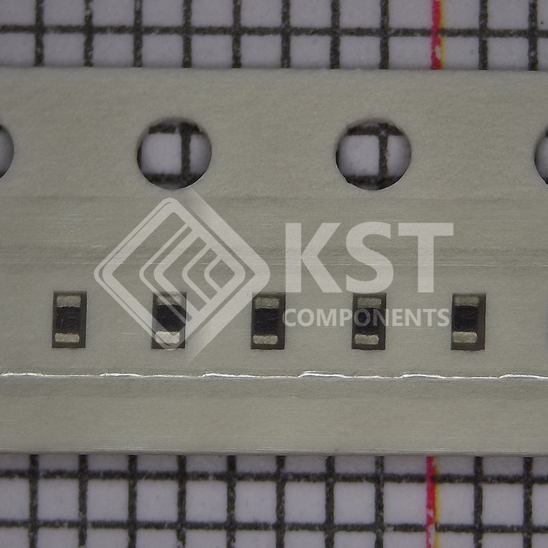 RC0402JR-0733RL