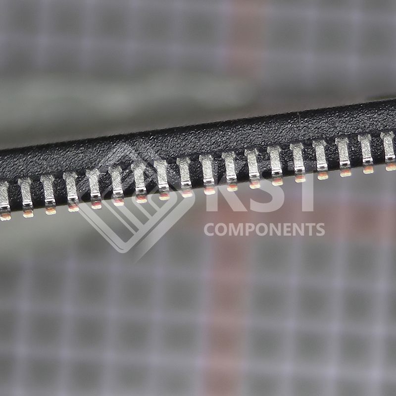 LC4256V-75TN100C