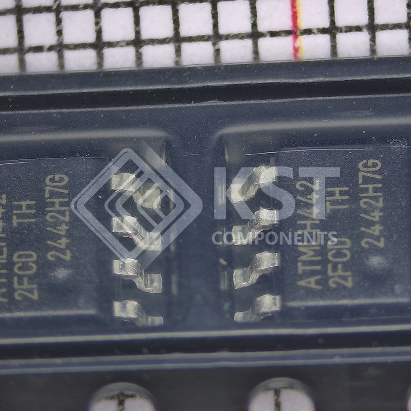 AT24C512C-SSHD-T