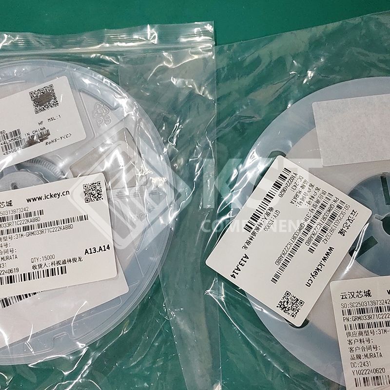 GRM033R71C222KA88D