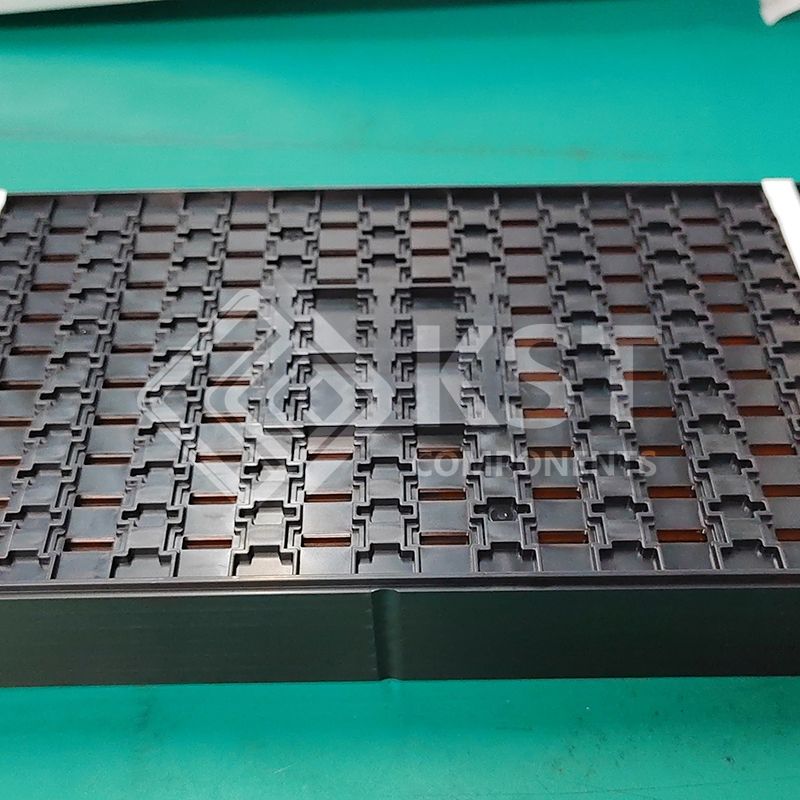 TCD1103GFG(8Z,AA2)