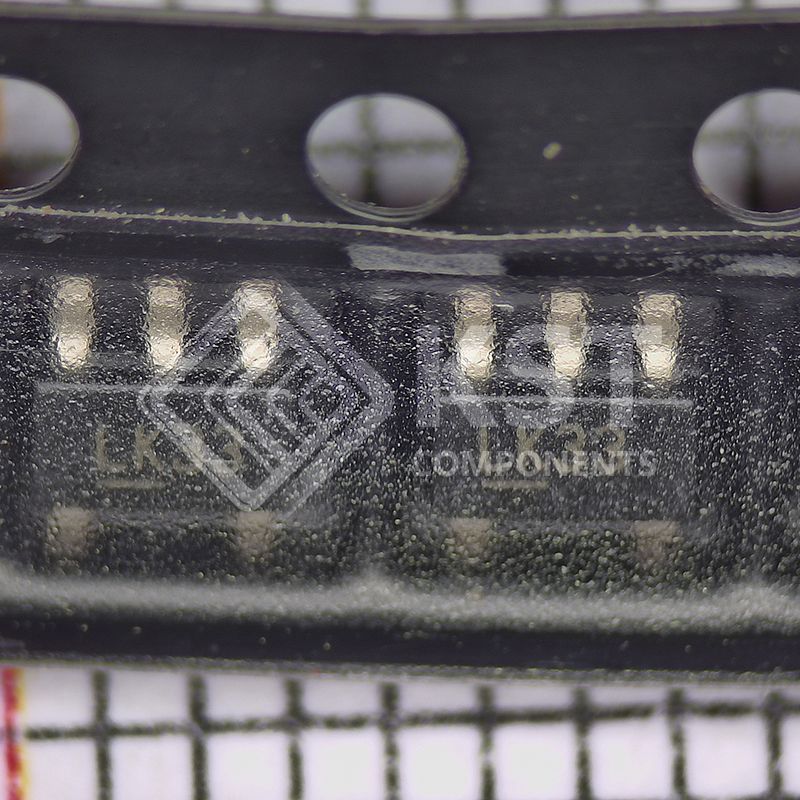 MIC5203-3.3YM5-TR