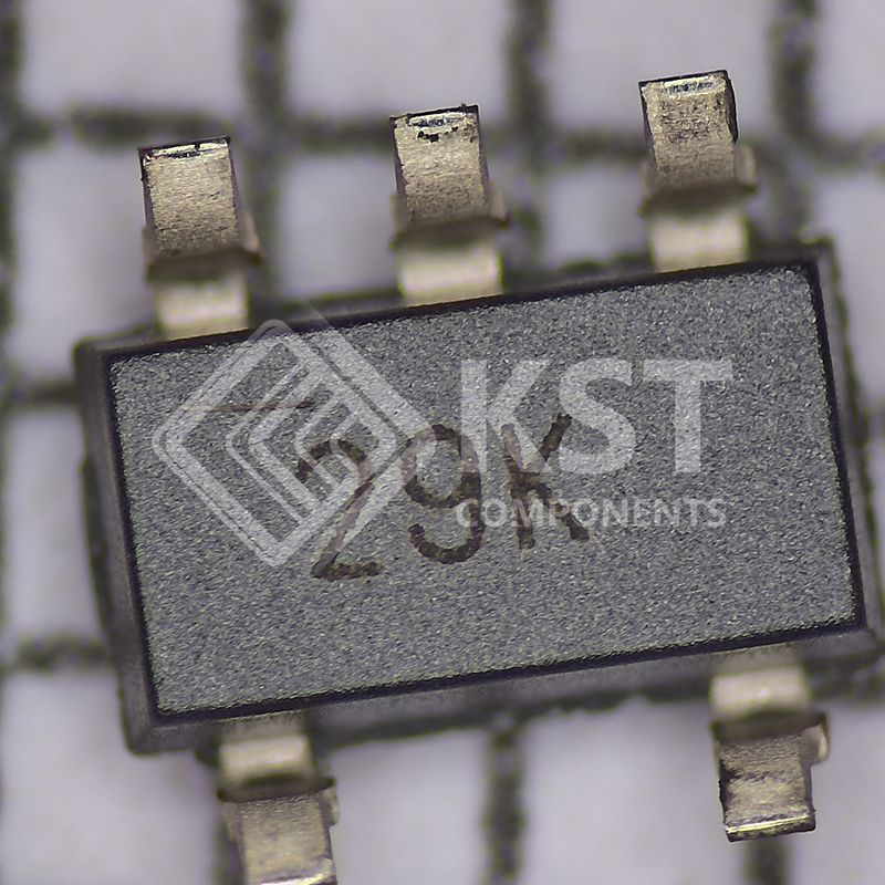 MIC5203-3.3YM5-TR