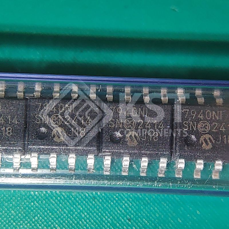 MCP7940N-I/SN