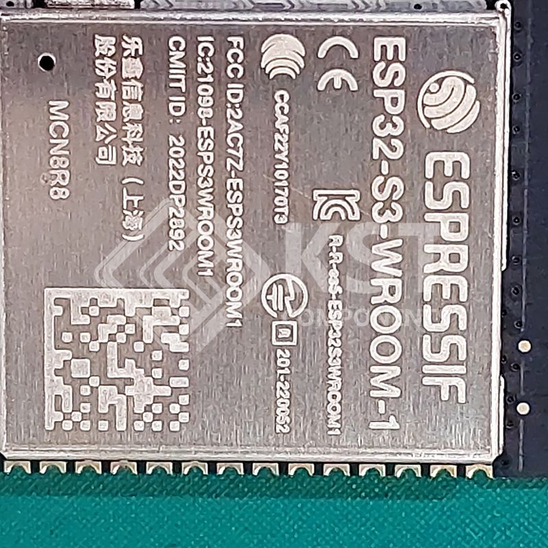 ESP32-S3-WROOM-1-N8R8